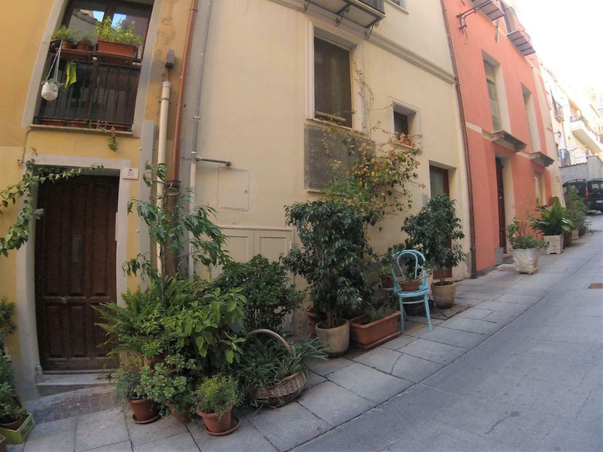 Lanterna Bianca Cagliari Exterior foto